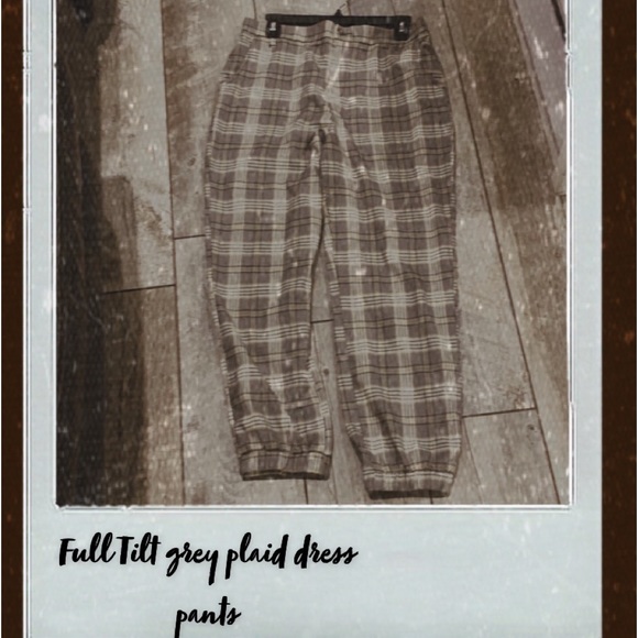 🍂☕️SUPER CUTE FULL-TILT GREY DRESS PANTS!! ☕️🍂 - Picture 2 of 4